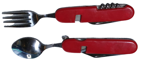 KAMP AVCI CAKI  COK FONKSİYONLU BİRBİRİNDEN AYRILABİLİR KASIK CATAL OLARAK KULLANILAN   VE CAKI TİRBUŞON KIRMIZI  RENKDE