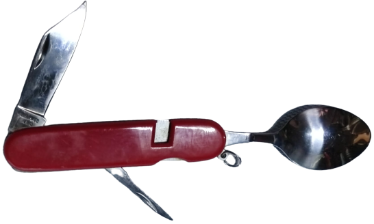 KAMP AVCI CAKI  COK FONKSİYONLU BİRBİRİNDEN AYRILABİLİR KASIK CATAL OLARAK KULLANILAN   VE CAKI TİRBUŞON KIRMIZI  RENKDE