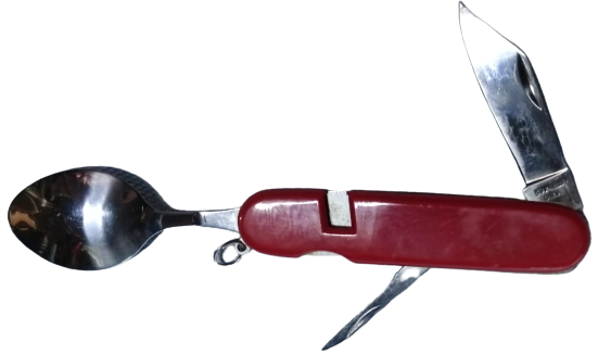 KAMP AVCI CAKI  COK FONKSİYONLU BİRBİRİNDEN AYRILABİLİR KASIK CATAL OLARAK KULLANILAN   VE CAKI TİRBUŞON KIRMIZI  RENKDE