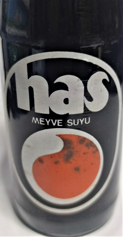 thumb2004 HAS MEYVE SUYU KAYISI ŞİŞESİ  KAPAGI ACILMAMIŞ İCERSİ  DOLU HAS HOLDİNG KAHVERENGİ ŞİŞE  200 GR METAL KAPAK KAPAGI UZERİNDE