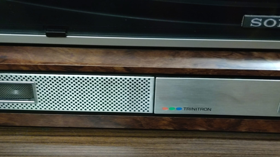 1980 SONY TRINITRON KV-2782ME7 COLOR TV  KUMANDALI AHŞAP KASA RENKLİ TELEVİZYON JAPAN 55 EKRAN 