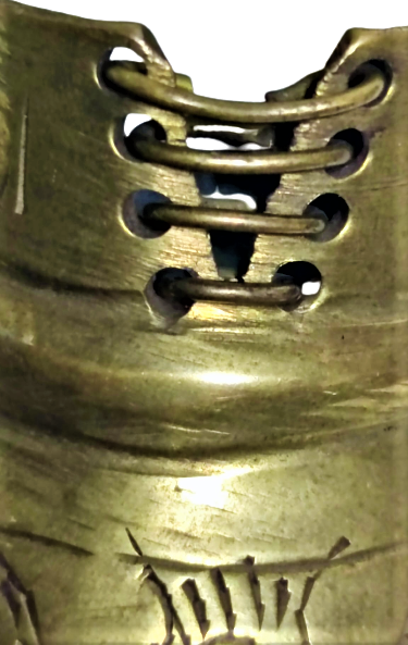 PİRİNC EL YAPIM ÜZERİ KALEM İŞİ BAGCIKLI TEK AYAKKABI KULLÜK KÜL TABLASI 