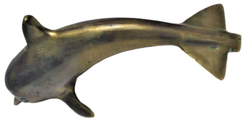 PİRİNC YUNUS BALIGI  SUDA ATLARKEN POZİZYONUNDA TASARLANMIŞ