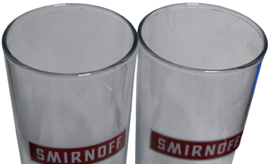 SMIRNOFF CİFT VOTKA BARGADI ÜZERİ KIRMIZI RENKDE YAZILI BARDAK