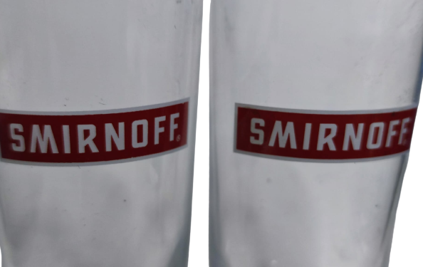 SMIRNOFF CİFT VOTKA BARGADI ÜZERİ KIRMIZI RENKDE YAZILI BARDAK