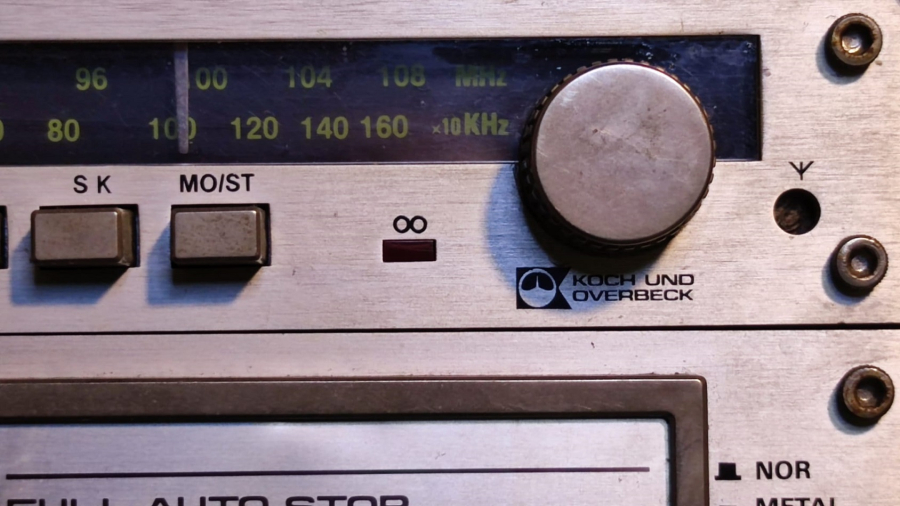 1980 KOCH UND OVERBECK WEST GERMANY CAR RADIO ÜST ÜSTE VAYA YAN YANA  DİZİLEREK KULLANILAN OTO SET  OTO RADYO TEYP ALAMİNYUM PANEL STEREO