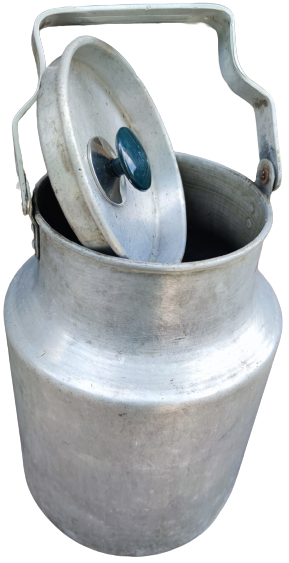 1960 MANDRA SÜT TAŞIMA KABI ALİMÜNYUM TAŞIMA TUTME YERİ OLAN KAPAKLI  GÜGÜM  SÜT TAŞIMA KABI 10 LİTRELİK