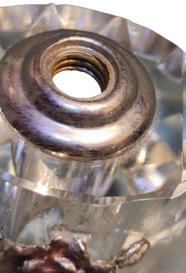 OSMANLI PAZARINA YAPILMIŞ GÜMÜŞ GÜL  KAPAKLI ŞİŞE ONUNDE TAŞLI GÜL FASATALI ŞEFFAF CAM KESİM ŞİŞE  FRANSIZ PARFUM ŞİŞESİ 