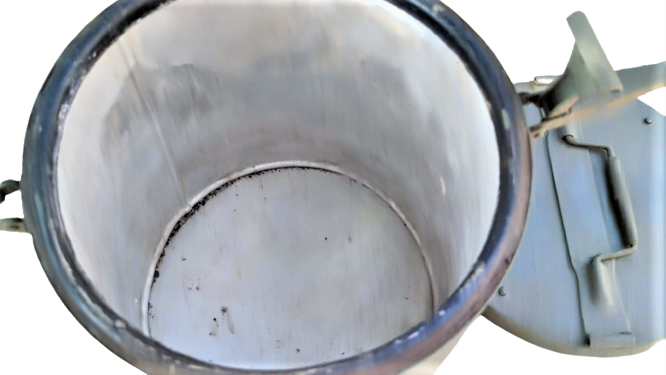 USA İKİNCİ DUNYA SAVAŞI CEPHEYE YEMEK TAŞIMA  TERMOSLU KULPLU KAPAKLI 20 LİTRELİK ASKERİ KARAVANA YAŞANMIŞLIGI OLAN BİR ÜRÜNDÜR