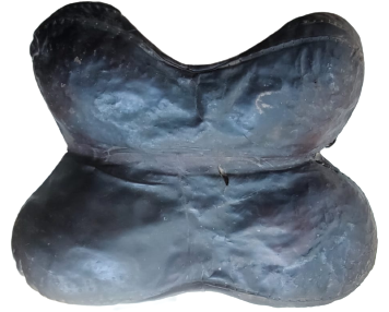 CERKEZ HAKIKI YARMA DERİ ATA EYER MİNDERİ KOMPLE EL DİKİŞİ KOYU KAHVERENGİ TONLARDA