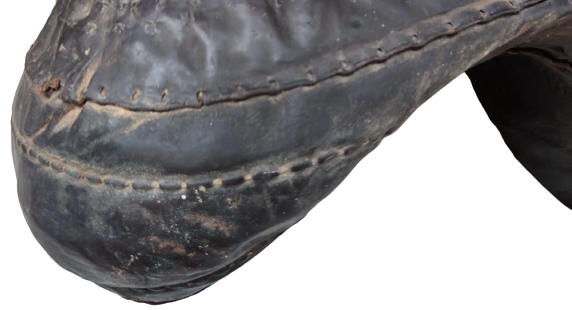 CERKEZ HAKIKI YARMA DERİ ATA EYER MİNDERİ KOMPLE EL DİKİŞİ KOYU KAHVERENGİ TONLARDA