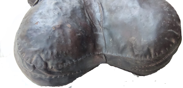 CERKEZ HAKIKI YARMA DERİ ATA EYER MİNDERİ KOMPLE EL DİKİŞİ KOYU KAHVERENGİ TONLARDA