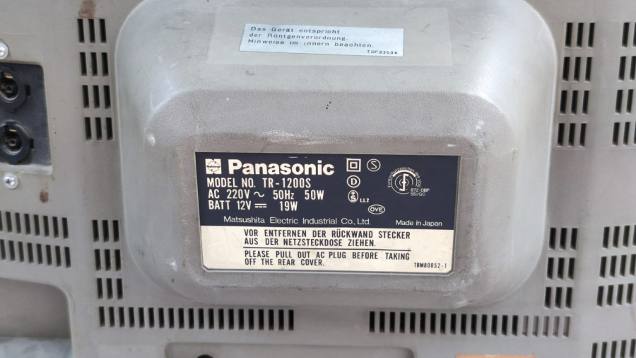 PANASONIC MODEL NO TR 1200S   TV CASSETTE RADIO YEAR 1984  JAPAN TAŞINABİLİR SİYAH BEYAZ TÜPLÜ TELEVİZYONLU