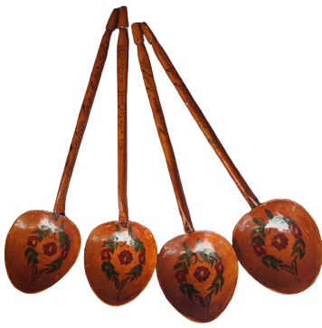 AHŞAP MEVLEBİ İŞİ EL YAPIM KOK BOYAMA  SAP KISMI SIKKE FORMDA HER BİRİNDE İSİM VE  TARIH NUMARA YAZMAKTADIR