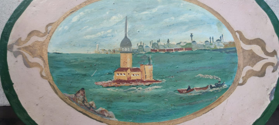1950 TENEKE ÜSKUDAR SALACAKTAN KIZ KULESİ  YAGLI BOYA ELCİZİM VE BOYAMA  DUKKAN DUVAR RESMİ İSTANBUL OVAL OLARAK KESİLMİŞ SAC CERCEVESİZ