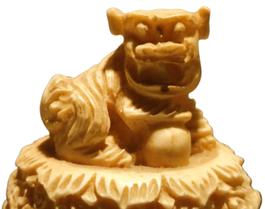 FENG SHUİ ÜC BACAKLI ZENGİNLİK TİMSALİ EL OYMA AHŞAP KAİDELİ AYAKLI UZERİ EJDERHALI KAPAKLI MUCEVHER KUTUSU 