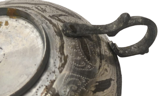 PİRİNC KULPLU ÜZERİ FUL KALEM EL  İŞLEME UFAK BOYDA  KULPLU CAMCAK  ZEMZEM İKRAMINDA İÇMEK İÇİN KULLANILAN