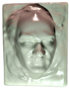 ECZACIBAŞI SERAMİK EGİMLİ YATAY OLARAK DÖKÜLMÜŞ ATATÜRK BÜST ROLYEF BEYAZ ÜCGEN FORMDA MASA ÜZERİ BUST 