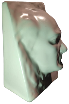 ECZACIBAŞI SERAMİK EGİMLİ YATAY OLARAK DÖKÜLMÜŞ ATATÜRK BÜST ROLYEF BEYAZ ÜCGEN FORMDA MASA ÜZERİ BUST 