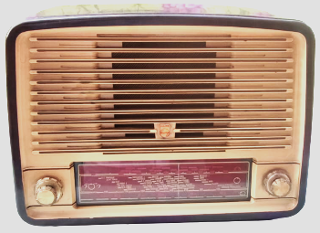 1950 PHİLİPS TUBE RADİO KAHVERENGİ BAKALİT KASA LAMBALI ÜC BANT ORTA UZUN KISA DALGA  RADYO 