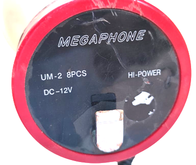 1970 JAPAN MEGAPHONE UM 2 8PSC HAVALI MEGAFON MİKROFONDAN KONUŞMA KIRMIZI BEYAZ TAŞINABİLİR PİLLİ KONUŞMA MEGAFONU 
