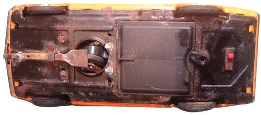 TAIYO JAPAN FORD MACH 1 MUSTANG TOYS TENEKE OYUNCAK ARABA PORTAKAL RENKDE İCERSİNDE POLİS CAKAR  İŞARET LAMBASI PİLLİ YARIŞ OTO