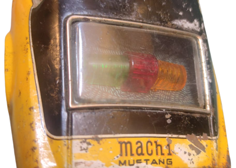 TAIYO JAPAN FORD MACH 1 MUSTANG TOYS TENEKE OYUNCAK ARABA PORTAKAL RENKDE İCERSİNDE POLİS CAKAR  İŞARET LAMBASI PİLLİ YARIŞ OTO