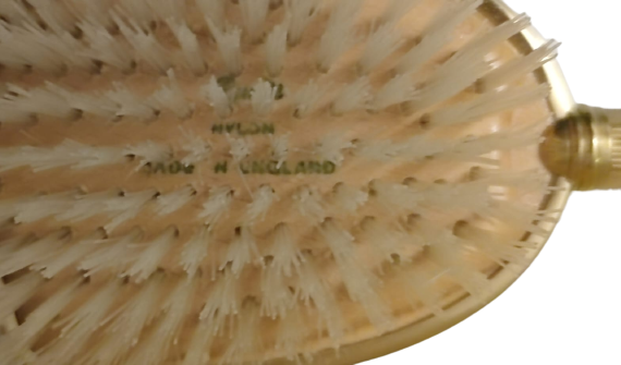 1970 AYNA TARAK FIRCA MADEIN FRANCE TAM TAKIM KARTON KUTUSUNDA AYNA VE FIRCADA ÜZERLERİ EL İŞLEME KANEVİCE İŞİ