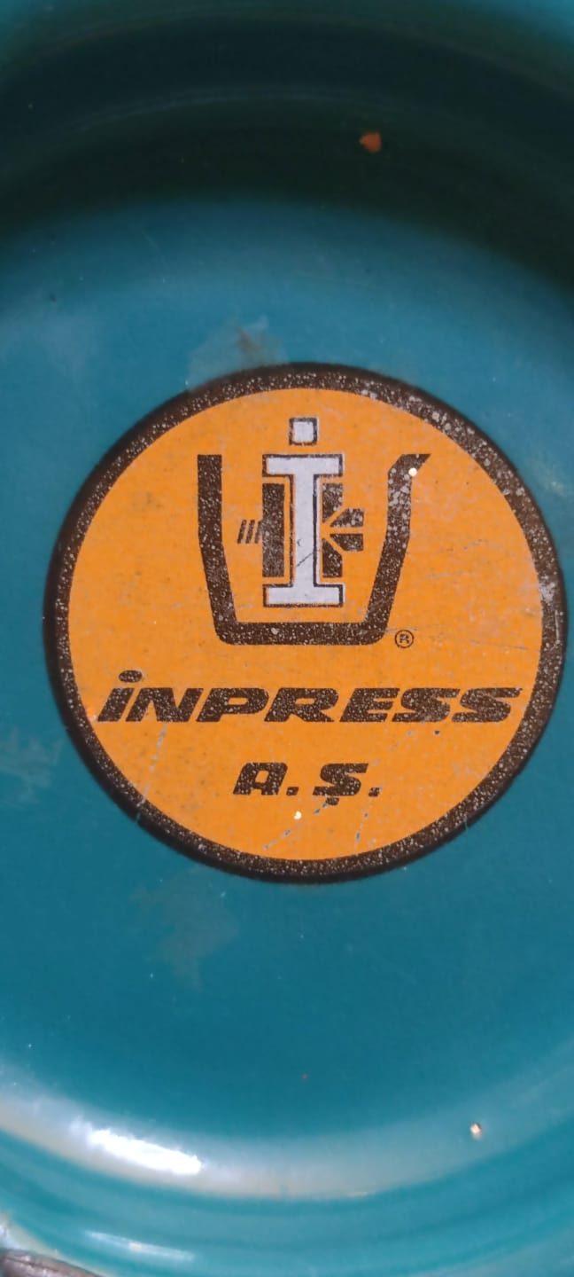 1950 EMAYE BONCUK MAVİ REKDE KÜLLÜK İNPRESS MADENİ EŞYA SANAYİ VE TİCARET A. Ş. İSTANBUL  KÜLTABLASI