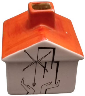 1962 İKİNCİ İMAR KÖNGRESİ ECZACI FABRİKASI BAŞI SERAMİK  EV ŞEKLİNDE BACALI KÜLLÜK ECZACIBAŞI DAMGALI SERAMİK KÜLTABLASI