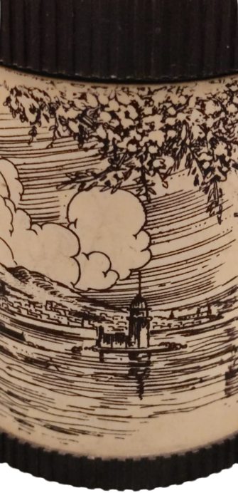 1970 SİGARA İKRAM KUTUSU İÇERSİNE KOYULAN SIGARALAR UST KAPAK CEVRİLEREK TEK TEK İKRAM EDİLİR 