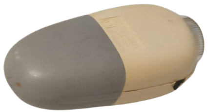 1955 ACCULUX WİTTE GUTOR ORİGİNAL İLK ÜRETİLEN MADALYA ALAN CEP ŞARJ FENERİ LAMP MERCEKLİ ÖN CAM 110 VE 220 VOLT İLE ŞARJ OLMAKTA 