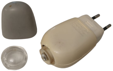 1955 ACCULUX WİTTE GUTOR ORİGİNAL İLK ÜRETİLEN MADALYA ALAN CEP ŞARJ FENERİ LAMP MERCEKLİ ÖN CAM 110 VE 220 VOLT İLE ŞARJ OLMAKTA 