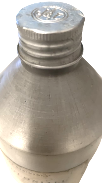 J&E ATKINSONS İ COLONİALİ DOCCIA KAPAKLI ALİMÜNYUM ŞİŞESİNDE 500 ML ESANS PARFUM KOLONYA KABI İCERSİNDE AZ MİKTARDA BULUNMAKTADIR