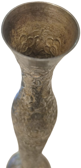 DÖGME BAKIR ÜZERİ GÜMÜŞ KAPLAMA ÜZERİ TAMAMEMEN EL İŞLEMELİ KUŞLAR CİCEKLER TABANINDA BULUNAN  DALGIC GÜMÜŞ DAMGALI 