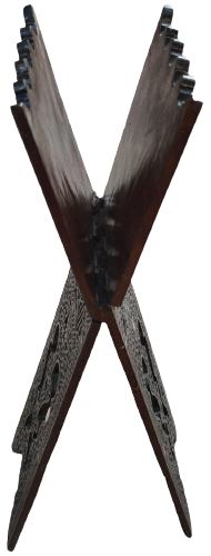 1800 OSMANLI TEK PARCA MASİF USTA İŞİ TAMAMEN TEK PARCA AGACDAN  EL İLE OYULARAK YAPILMIŞ  ÜZERİ AYETLERLE BEZELİ TEKKE İŞİ RAHLE 