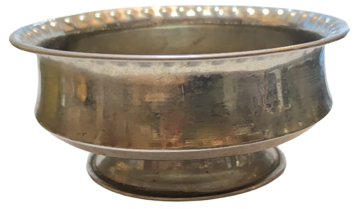 KIRIMLI ÖMER CELAL USTA CİFT YUVARLAK RESİMLİ  DAMGALI SEMAVER DAMLAMA TASI PİRİNC ÜZERİ NİKEL KAPLAMA