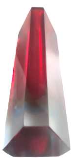 1970 İTALYAN MURANO KIRMIZI BEYAZ TONLARDA GİOMETRİK PİRAMİT KESİM VAZO