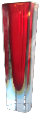 1970 İTALYAN MURANO KIRMIZI BEYAZ TONLARDA GİOMETRİK PİRAMİT KESİM VAZO