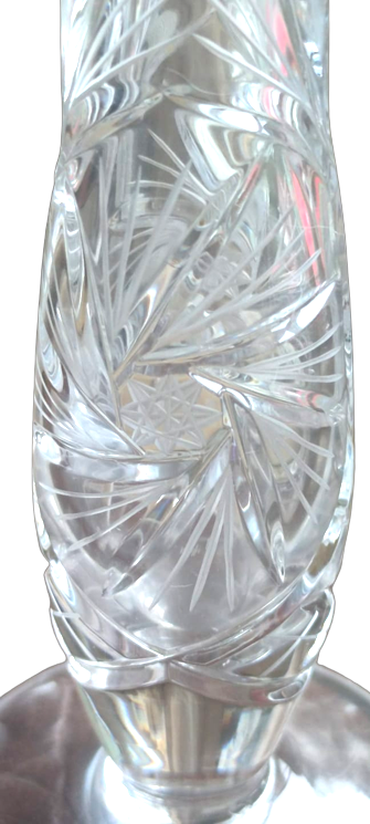 BOHEM KRISTAL BİLLÜR RENK ÜZERİ EL KESİM KARANFİLLİK VAZO