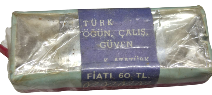 24 KASIM ÖGRETMENLER GÜNÜ TURK ÖGÜN CALIŞ GÜVEN K. ATATURK ETİKETLİ FİYATI 60 TL 20 FİLTRELİ SIGARA PAKEDİ ACILMAMIŞ MAVİ PAKET