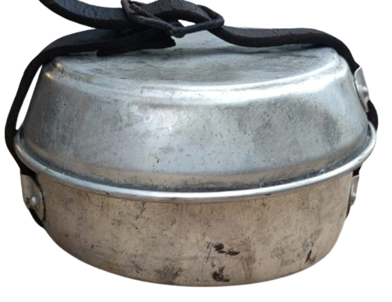 İKİNCİ DUNYA SAVAŞI ASKERİ SAHRA AMACLI TASARLANMIŞ 5 PARCA SAHADA  YEMEK YAPMA YEME SETİ ALUMİNYUM TAIWAN MALI