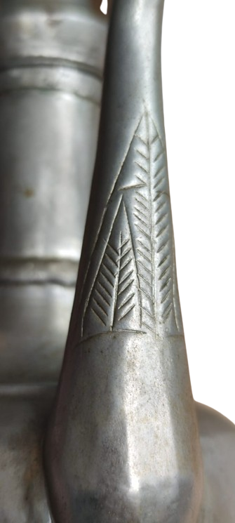 OSMANLI İNEGOL BAKIR DÖGME USTA İŞİ GELİN İBRİGİ GELİN ODASI İCİNDE KULLANILMAK  İCİN YAPILMIŞ UFAK BOYDA İBRİK 