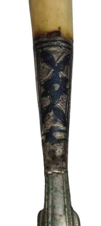 OSMANLI BAGLANTI YERİ GÜMÜŞ  SAVATLI SAP KISMI FİLDİŞİ YEMEK KAŞIKGI