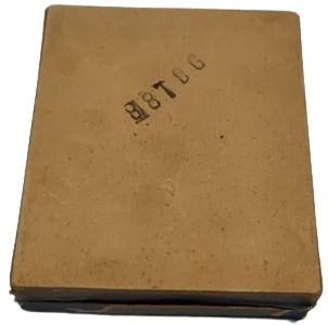 1940 SUBAY SIGARASI İÇERSİ DOLU MAVİ CELENKLİ KARTON KUTUSUNDA TC İNHİSARLAR İDARESİ  20 SIGARA ÜZERLERİNDE ALTIN YALDIZ  HİLAL VE YILDIZ VE  SUBAY YAZMAKTADIR