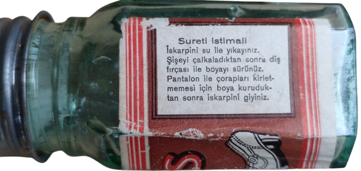 M.NURİ LEFLEF TENİS KREM İSKANPİN BOYASI CAM ÜZERİ RENKLİ ETİKETLİ ORJİNAL KAPAKLI KENDİ ŞİŞESİNDE AYAKKABI BOYASI İÇERSİ BOSTUR