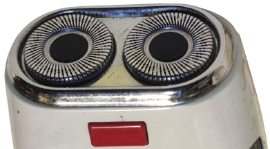 1968 PHILIPS PHILISHAVE TYPE 1203 MADE IN HOLLAND  6V DC PİLLİ CİFT BICAKLI TRAŞ MAKİNESİ İKİ ADET AA KALEM PİL İLE CALIŞMAKTA İLK PİLLİ MAKİLELERDEN