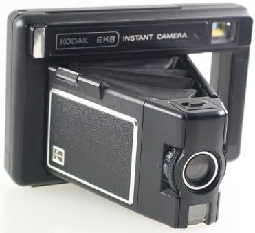1970 KODAC EK8 İNSTAL CAMERA KORUKLU ACILIP KAPATILABİLEN POLARAID FOTOGRAF MAKİNASI