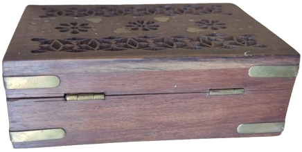 TESBİH KUTUSU ÜZERİ İŞLEMELİ PİRİNC KAKMA İŞCİLİKLİ  MASİF GÜL AGACINDAN YAPILMA MUHAFAZA SANDIGI