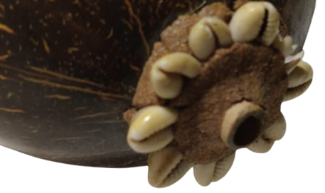 HİNT FAKİRİ KOBRA YILAN OYNATICI KAVALI ZURNASI KAVAL KISMI İŞLEMELİ BANBU 6 DELİKLİ GÖVDE HİNDİSTAN CEVİZİ ALTI USTU DENİZ KABUGU SUSLEMELİ COK TİZ SESİ VARDIR 30 CM 